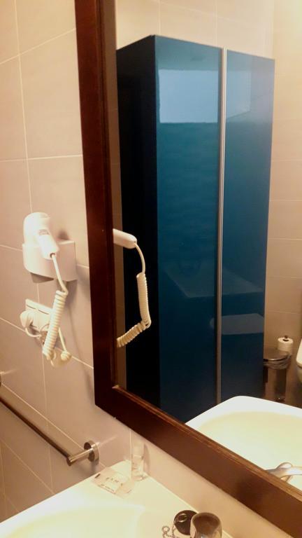 Apartamentos Sol De Mayo Úbeda Exteriör bild