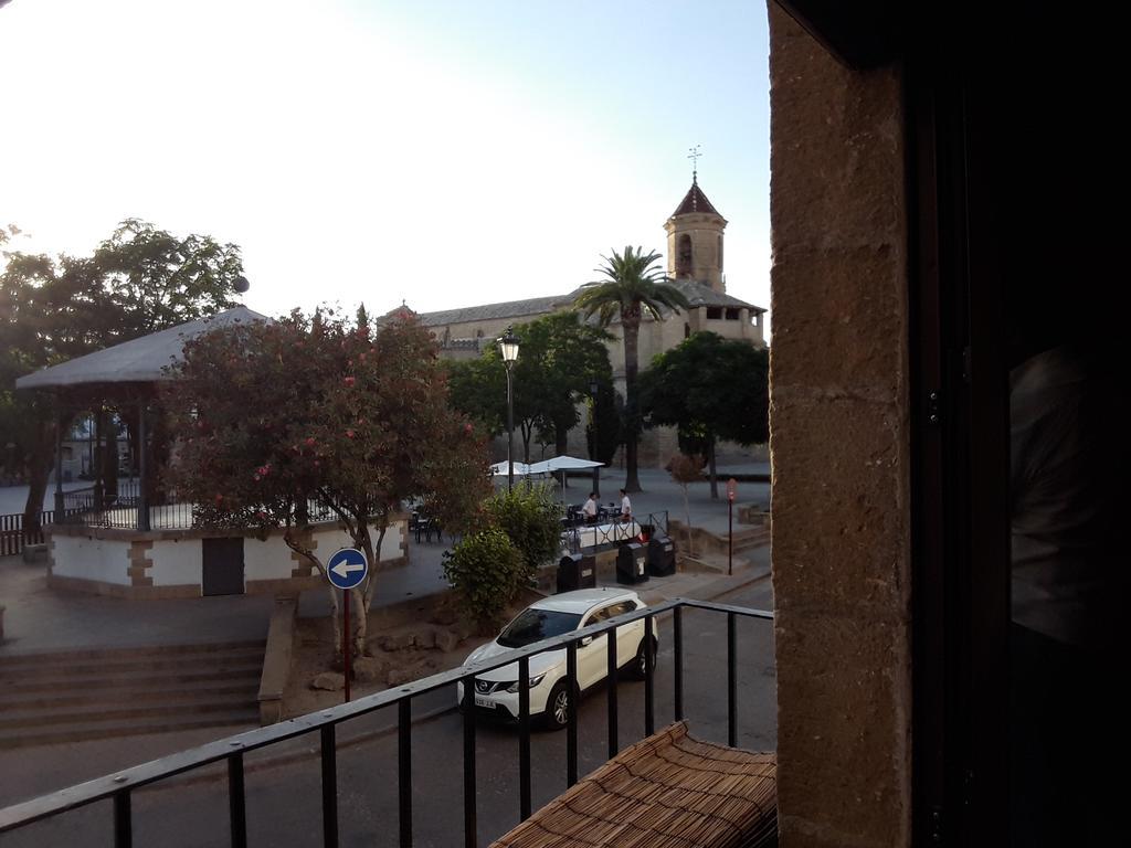 Apartamentos Sol De Mayo Úbeda Exteriör bild