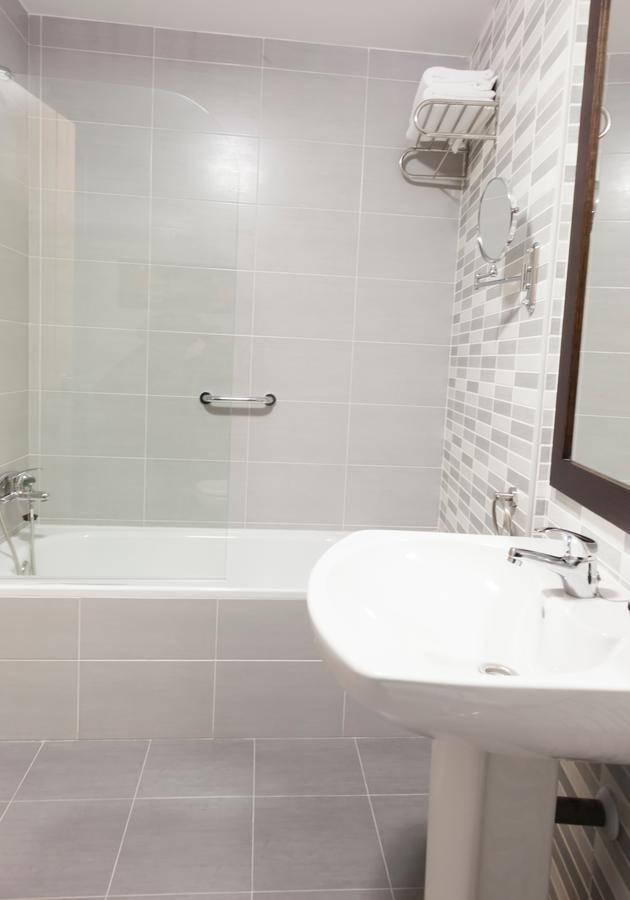 Apartamentos Sol De Mayo Úbeda Exteriör bild