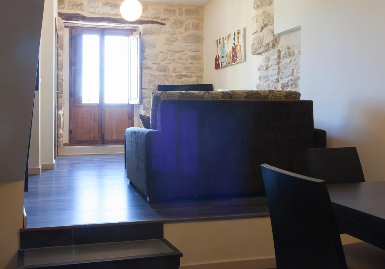 Apartamentos Sol De Mayo Úbeda Exteriör bild